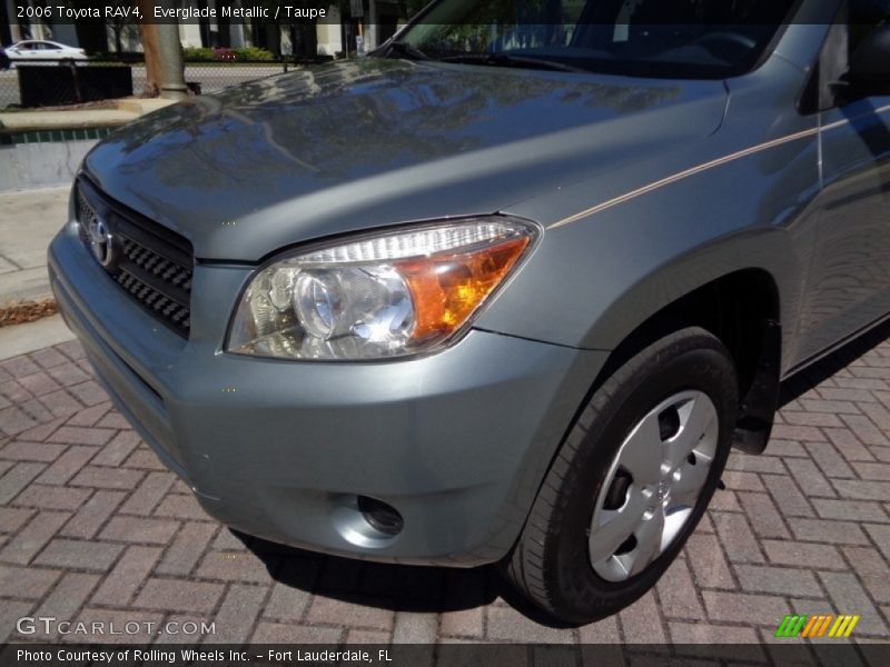 Everglade Metallic / Taupe 2006 Toyota RAV4