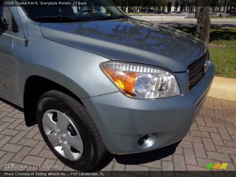 Everglade Metallic / Taupe 2006 Toyota RAV4