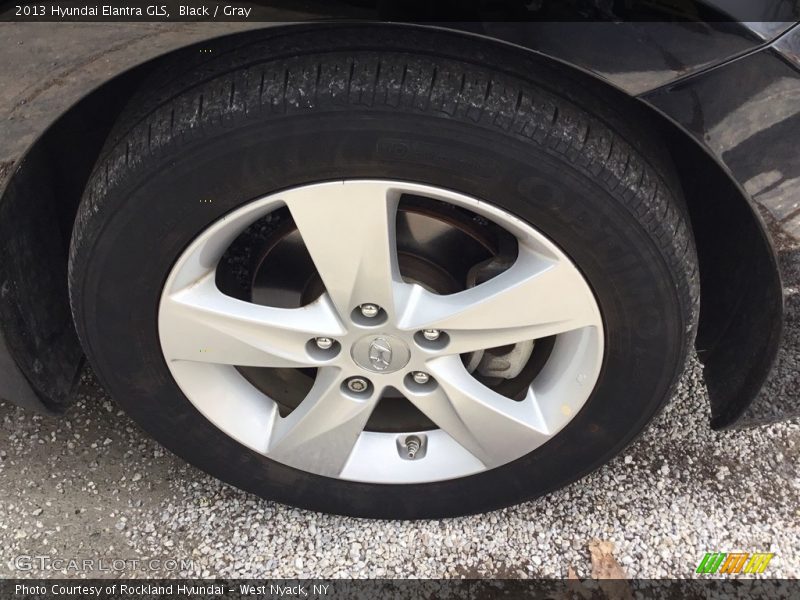 Black / Gray 2013 Hyundai Elantra GLS