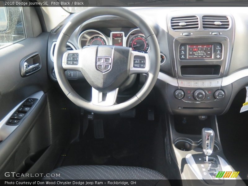 Pitch Black / Black 2018 Dodge Journey SE