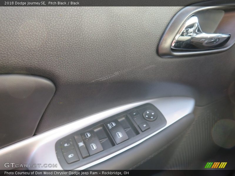 Pitch Black / Black 2018 Dodge Journey SE