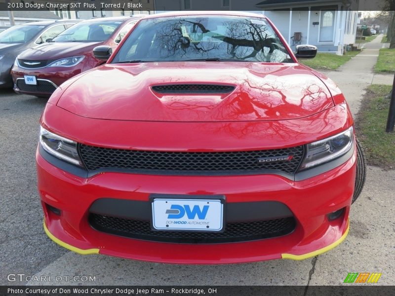 Torred / Black 2018 Dodge Charger SXT Plus