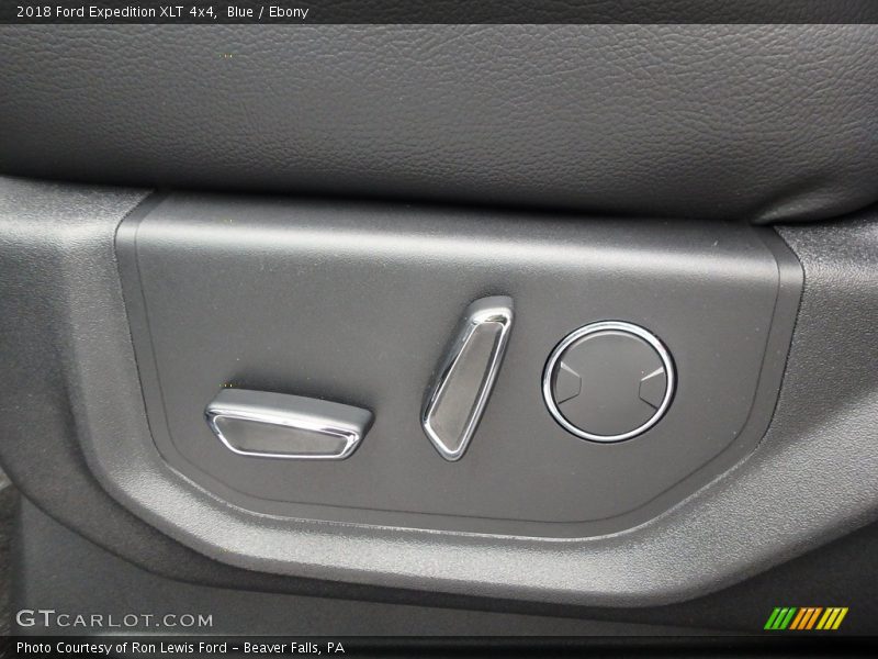 Controls of 2018 Expedition XLT 4x4