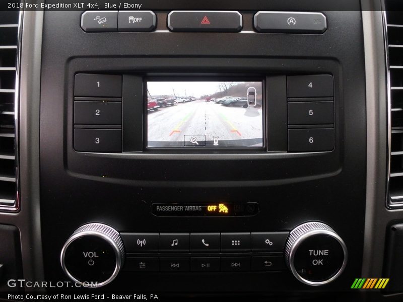 Controls of 2018 Expedition XLT 4x4