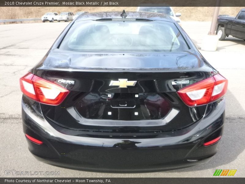 Mosaic Black Metallic / Jet Black 2018 Chevrolet Cruze Premier
