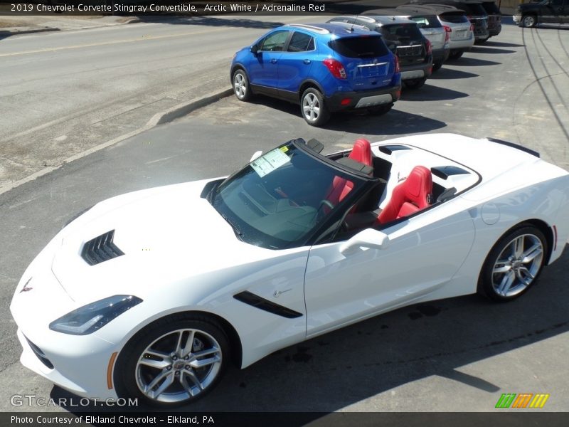 Arctic White / Adrenaline Red 2019 Chevrolet Corvette Stingray Convertible