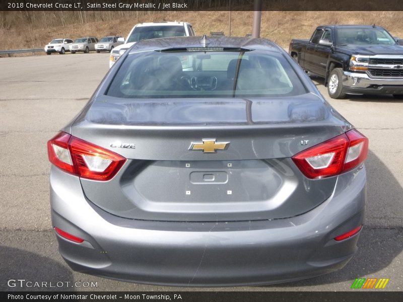 Satin Steel Gray Metallic / Jet Black 2018 Chevrolet Cruze LT