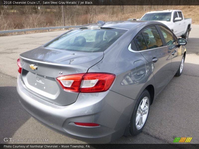 Satin Steel Gray Metallic / Jet Black 2018 Chevrolet Cruze LT