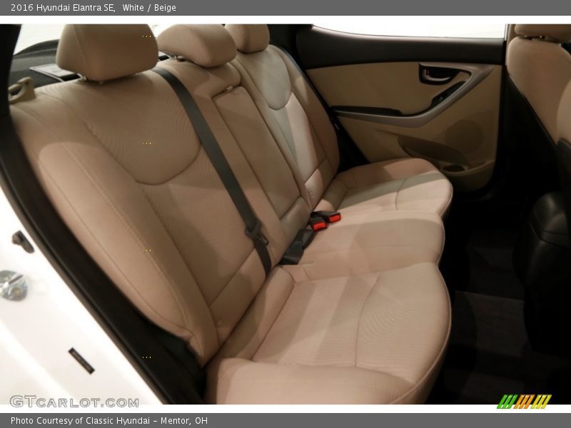 White / Beige 2016 Hyundai Elantra SE