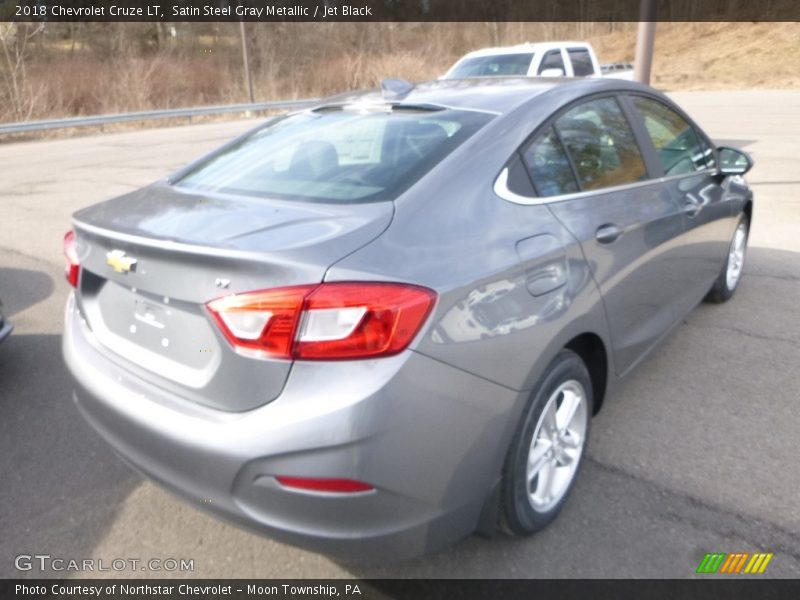 Satin Steel Gray Metallic / Jet Black 2018 Chevrolet Cruze LT