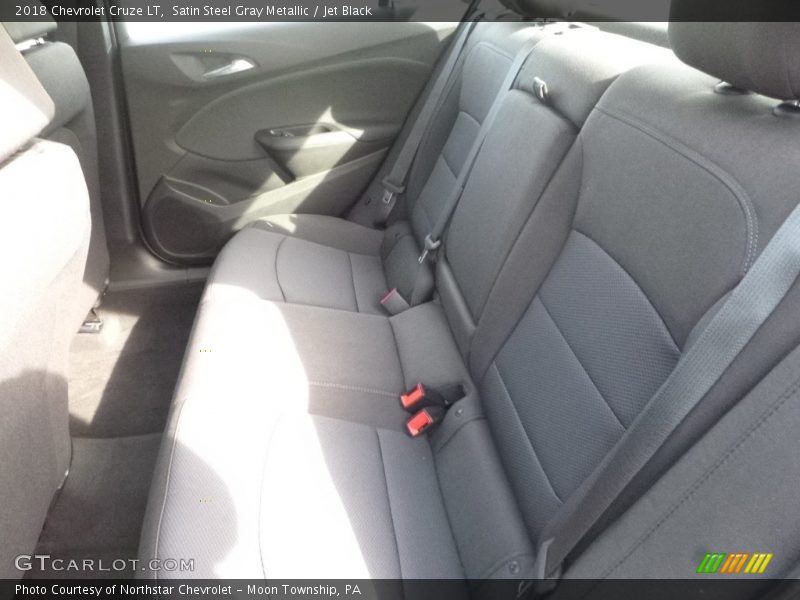 Satin Steel Gray Metallic / Jet Black 2018 Chevrolet Cruze LT