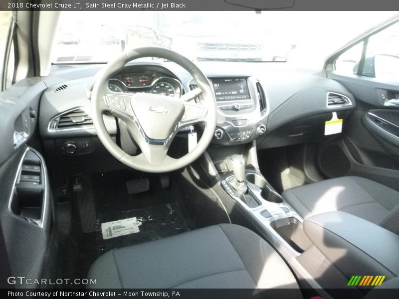 Satin Steel Gray Metallic / Jet Black 2018 Chevrolet Cruze LT