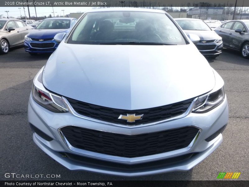 Arctic Blue Metallic / Jet Black 2018 Chevrolet Cruze LT