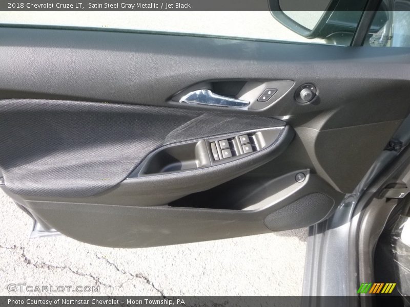 Satin Steel Gray Metallic / Jet Black 2018 Chevrolet Cruze LT