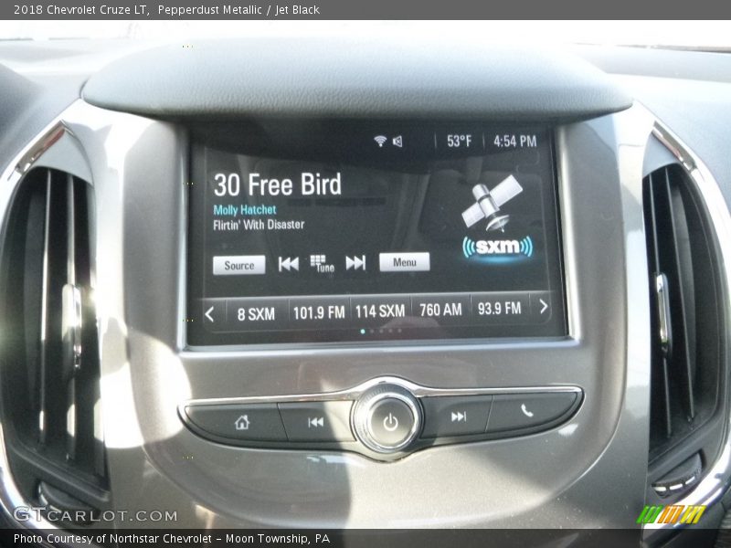 Pepperdust Metallic / Jet Black 2018 Chevrolet Cruze LT