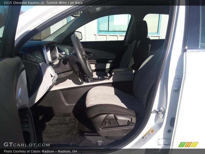 Summit White / Jet Black 2015 Chevrolet Equinox LS