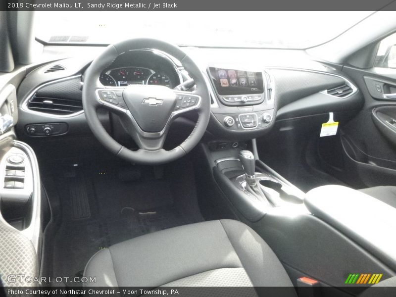 Sandy Ridge Metallic / Jet Black 2018 Chevrolet Malibu LT