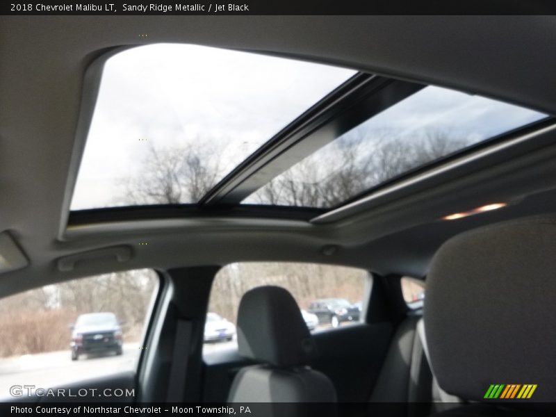 Sandy Ridge Metallic / Jet Black 2018 Chevrolet Malibu LT