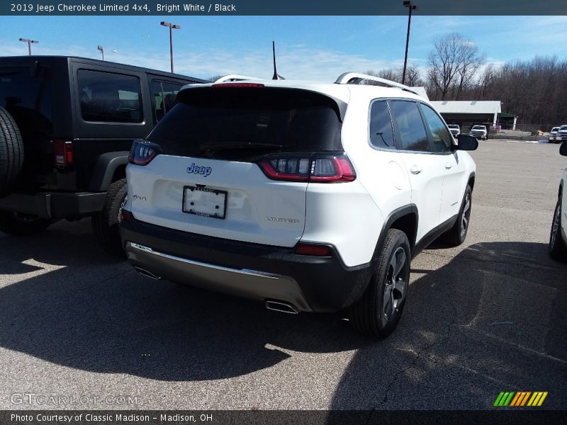 Bright White / Black 2019 Jeep Cherokee Limited 4x4