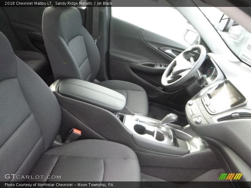 Sandy Ridge Metallic / Jet Black 2018 Chevrolet Malibu LT