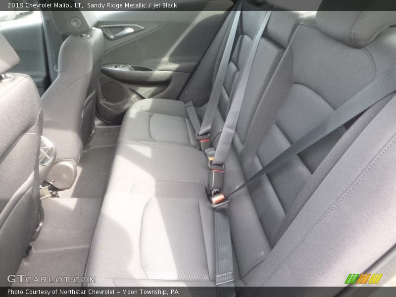 Sandy Ridge Metallic / Jet Black 2018 Chevrolet Malibu LT