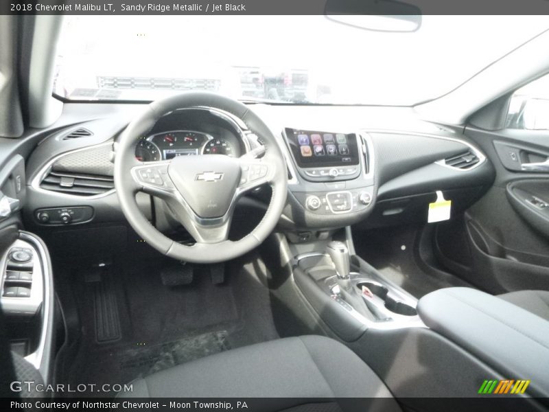 Sandy Ridge Metallic / Jet Black 2018 Chevrolet Malibu LT