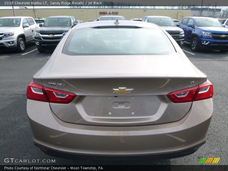 Sandy Ridge Metallic / Jet Black 2018 Chevrolet Malibu LT