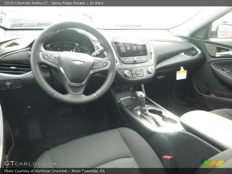 Sandy Ridge Metallic / Jet Black 2018 Chevrolet Malibu LT