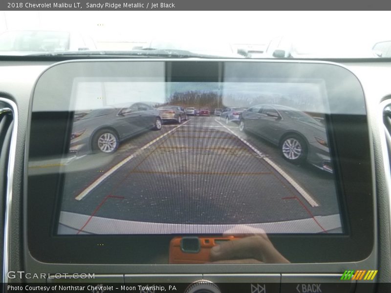 Sandy Ridge Metallic / Jet Black 2018 Chevrolet Malibu LT