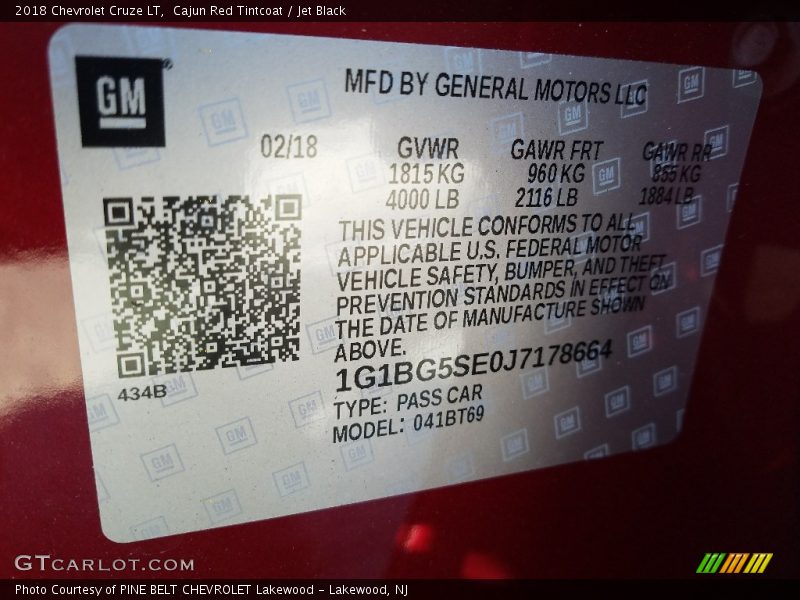 Cajun Red Tintcoat / Jet Black 2018 Chevrolet Cruze LT