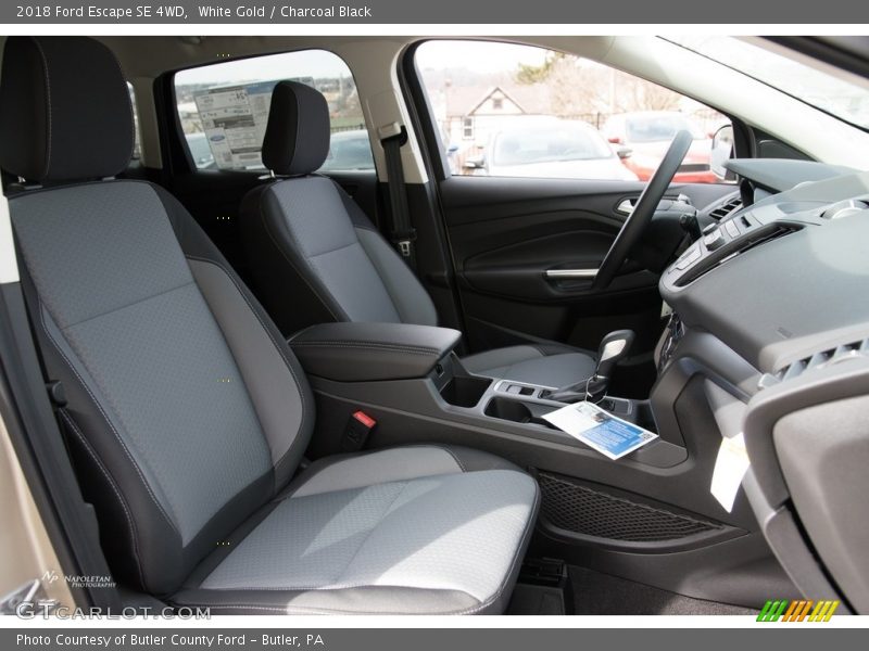 White Gold / Charcoal Black 2018 Ford Escape SE 4WD