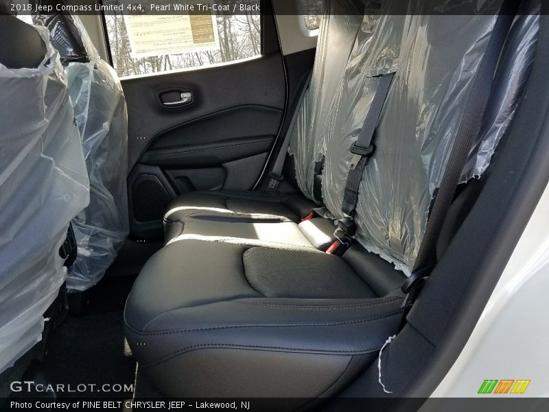 Pearl White Tri–Coat / Black 2018 Jeep Compass Limited 4x4