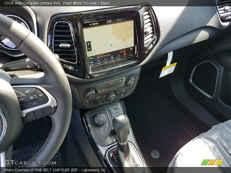 Pearl White Tri–Coat / Black 2018 Jeep Compass Limited 4x4