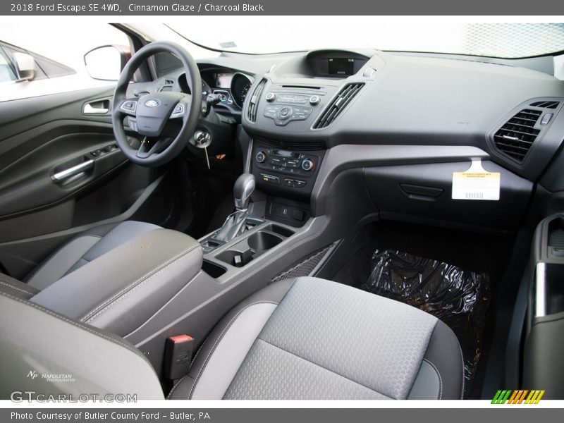 Cinnamon Glaze / Charcoal Black 2018 Ford Escape SE 4WD