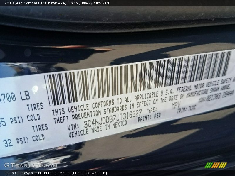 Rhino / Black/Ruby Red 2018 Jeep Compass Trailhawk 4x4