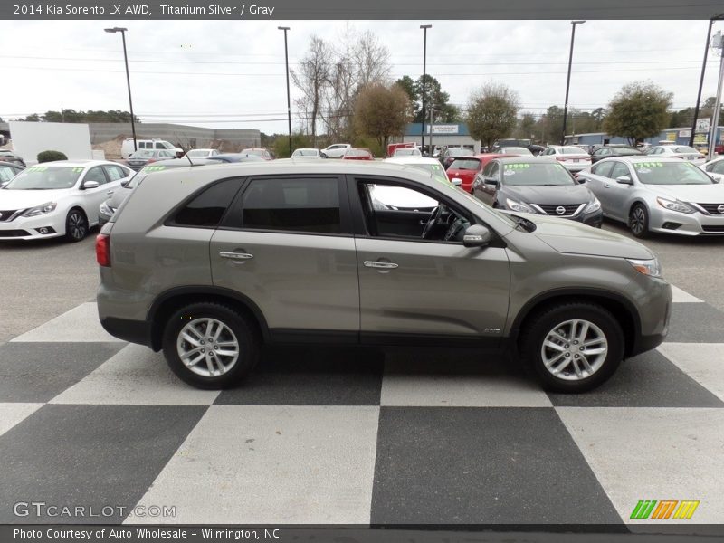 Titanium Silver / Gray 2014 Kia Sorento LX AWD