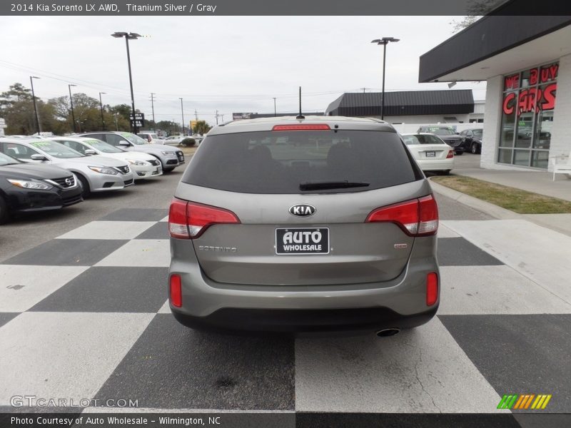 Titanium Silver / Gray 2014 Kia Sorento LX AWD