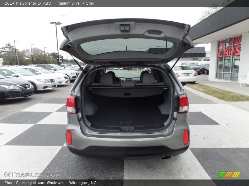 Titanium Silver / Gray 2014 Kia Sorento LX AWD