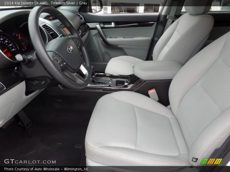 Titanium Silver / Gray 2014 Kia Sorento LX AWD