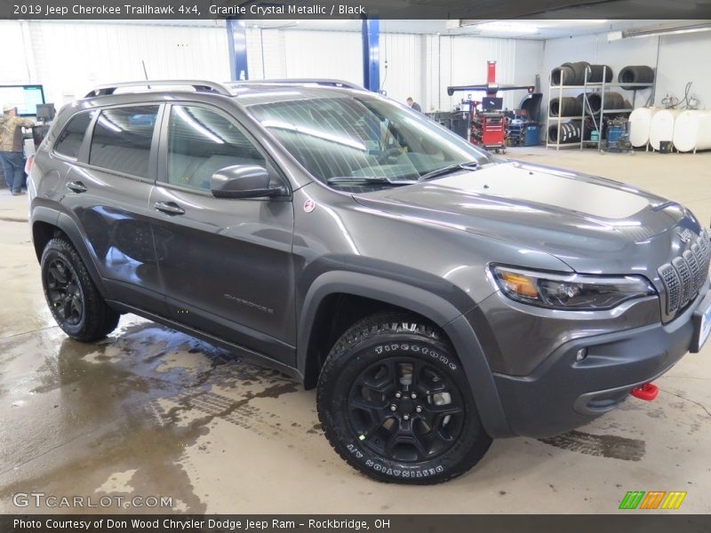  2019 Cherokee Trailhawk 4x4 Granite Crystal Metallic