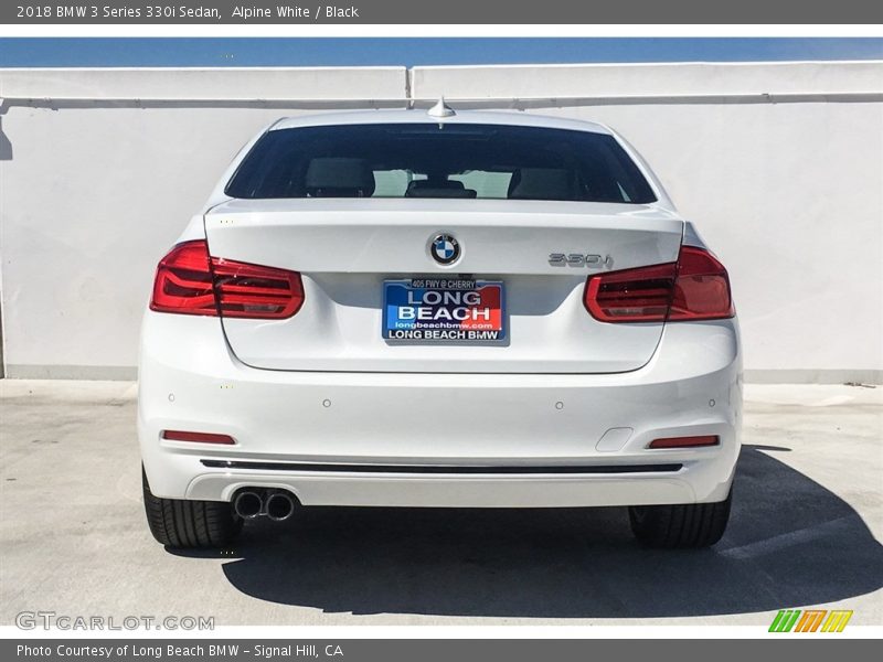 Alpine White / Black 2018 BMW 3 Series 330i Sedan