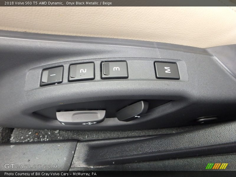 Onyx Black Metallic / Beige 2018 Volvo S60 T5 AWD Dynamic