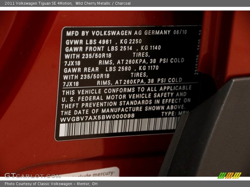 Wild Cherry Metallic / Charcoal 2011 Volkswagen Tiguan SE 4Motion