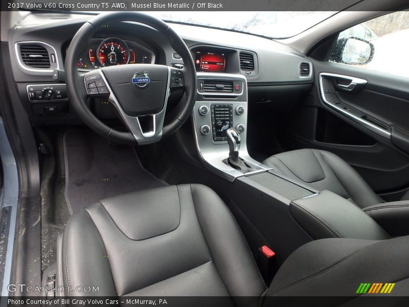  2017 V60 Cross Country T5 AWD Off Black Interior