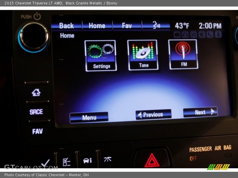 Black Granite Metallic / Ebony 2015 Chevrolet Traverse LT AWD