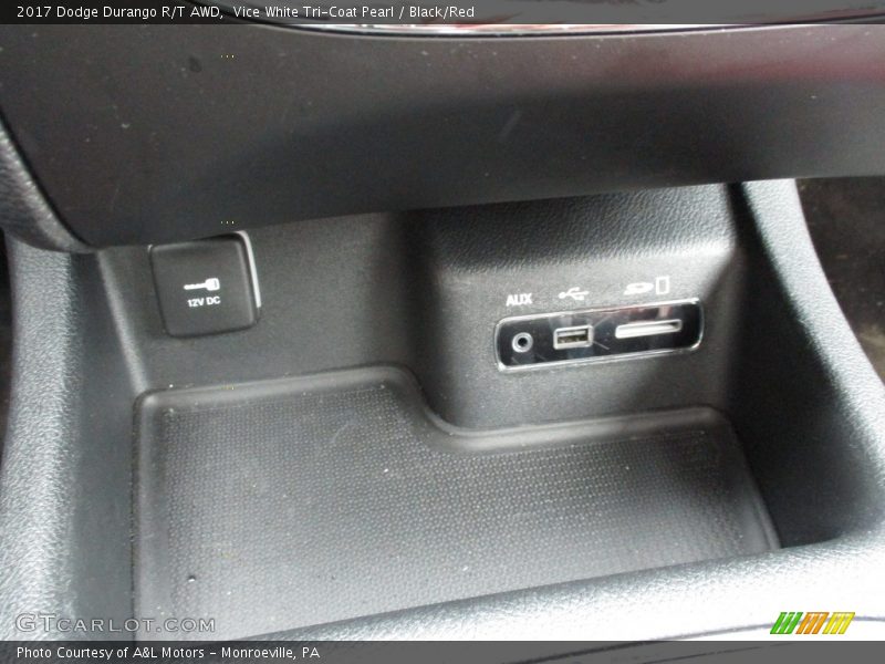 Vice White Tri-Coat Pearl / Black/Red 2017 Dodge Durango R/T AWD