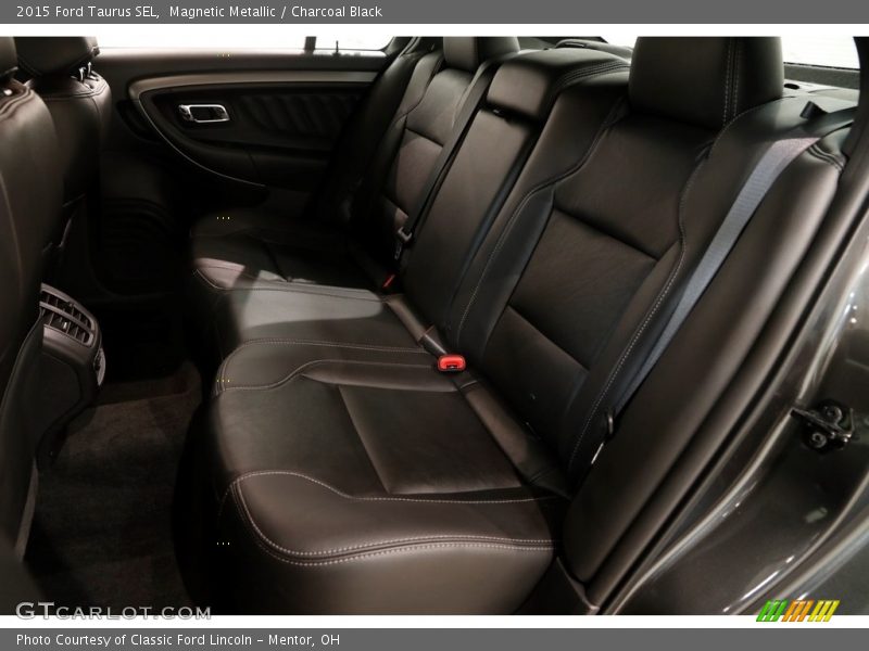 Magnetic Metallic / Charcoal Black 2015 Ford Taurus SEL