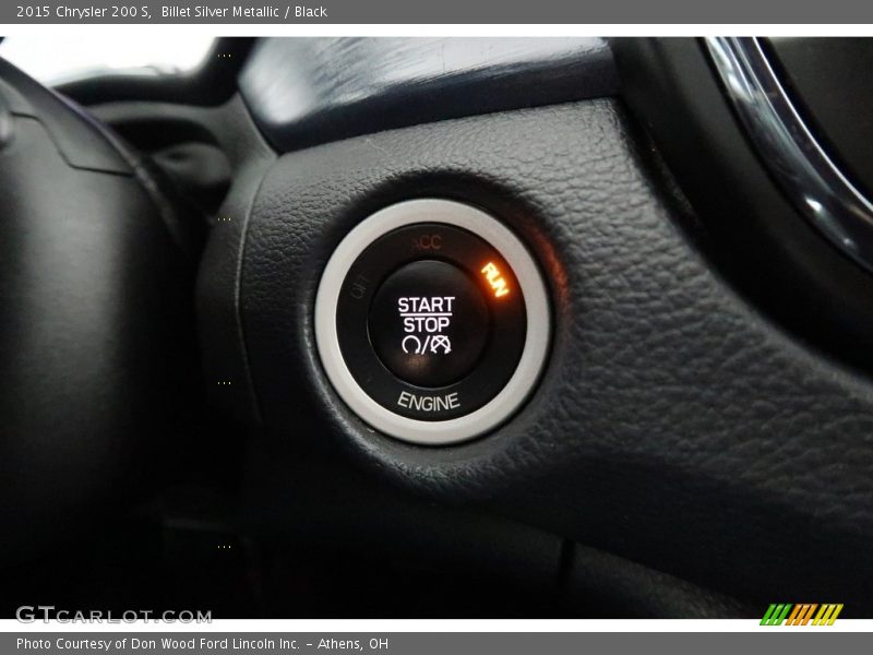 Billet Silver Metallic / Black 2015 Chrysler 200 S