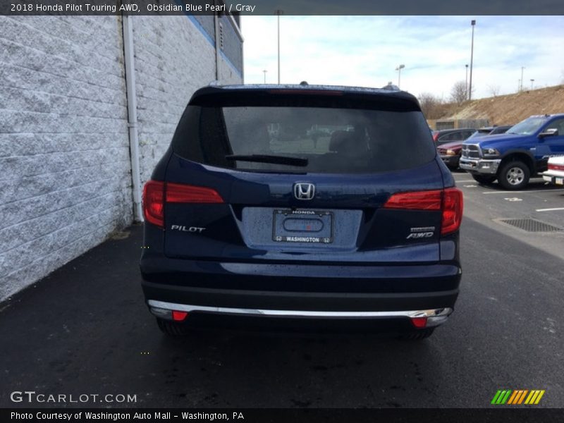 Obsidian Blue Pearl / Gray 2018 Honda Pilot Touring AWD