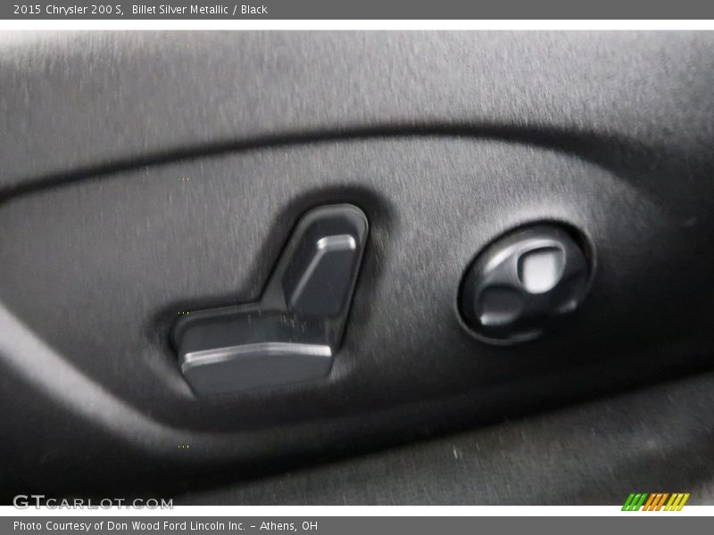 Billet Silver Metallic / Black 2015 Chrysler 200 S